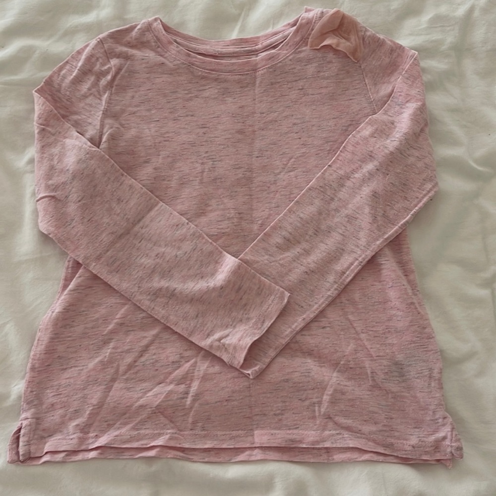 girls pink long sleeve with mesh bow on the left shoulder